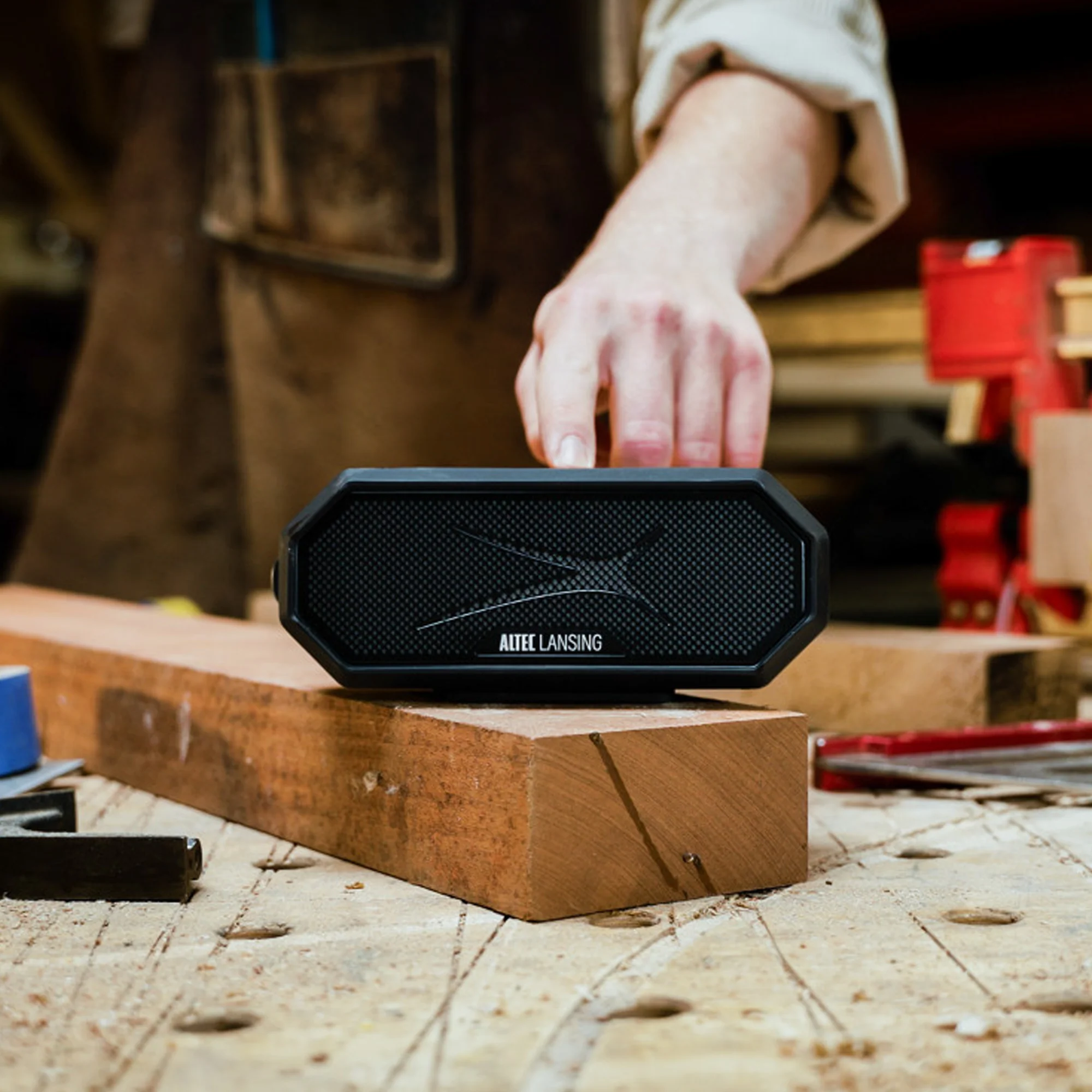 Altec Lansing HydraJolt 2.0 EVERYTHINGPROOF® Speaker - Image 8