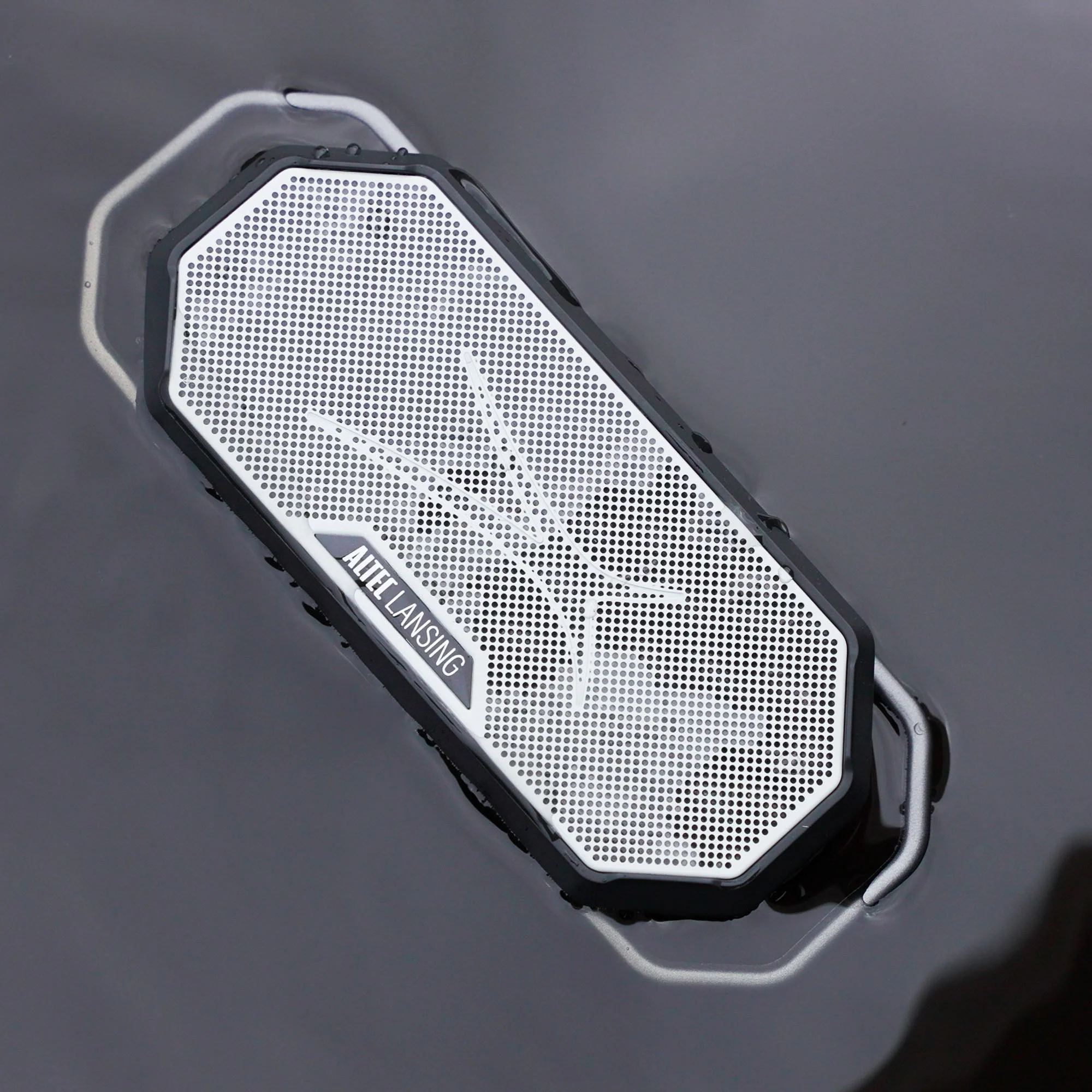 Altec Lansing HydraWave EVERYTHINGPROOF® Speaker - Image 9